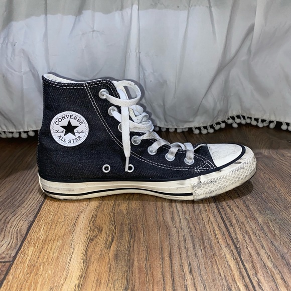 High Top Sunflower Converse - Picture 2 of 5